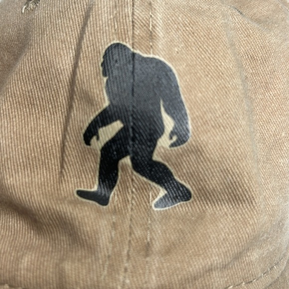 Men's Baseball Caps Bigfoot Sasquatch Dad Hat Washed Cotton Hat - Picture 2 of 5